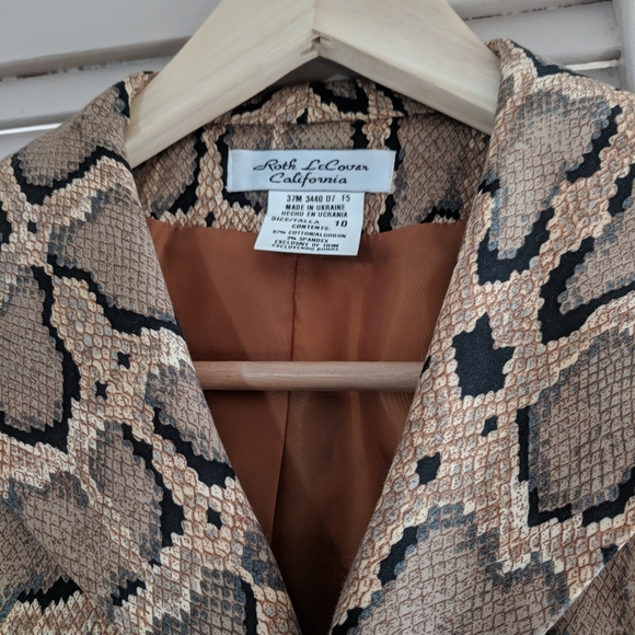 Jacket - Picture 2 of 3